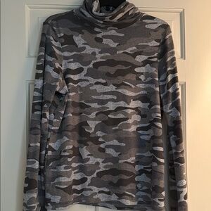 Mud Pie Gray Camouflage Knit Top
